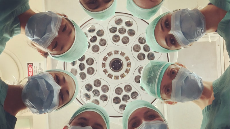 Acide hyaluronique en dentisterie et implantologie